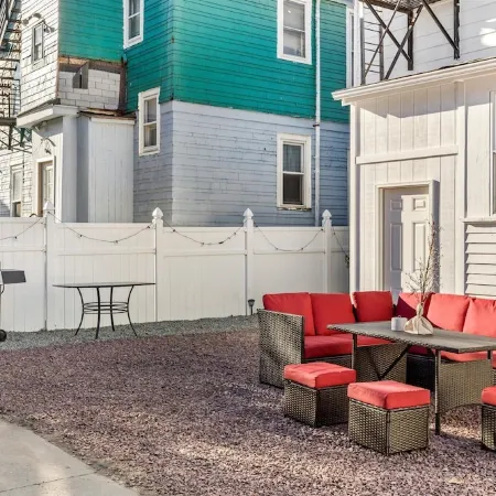 NJ's Cozy Casa Oasis - Entire home for groups/families!