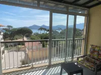 Apartment with 2 Bedrooms and All Amenities Hotels in Calvi