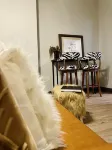 Suite Home Indiana #2