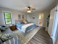 Little Buck Bungalow - Deerfield Lake View Home on Norris Lake