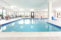 Hampton Inn Niles/Warren - Pools