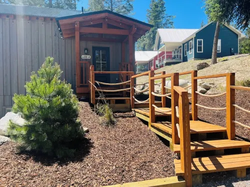 The Mill House at Elk Ridge Village Cabin 301A with Views of Flathead Lake