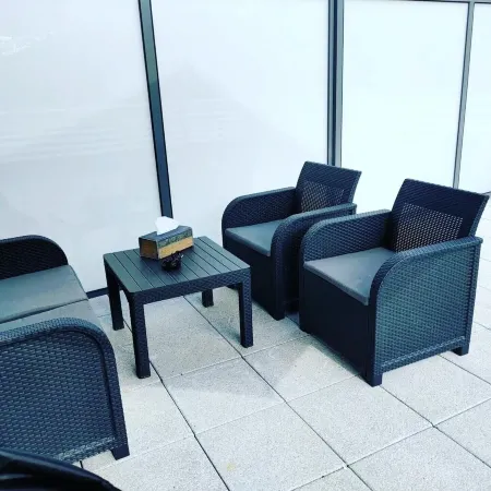 Modern Air-Conditioned Apartment with Large Terrace in Central Pau Отели в г. Пау