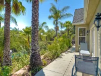 Secluded Home, Sleeps 11+  Solar Heated Pool.  Hot Tub Spa,  9 Miles to Beach Hotels in Vista
