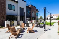 300 steps from Historic District in Gilbert, across from community heated pool.