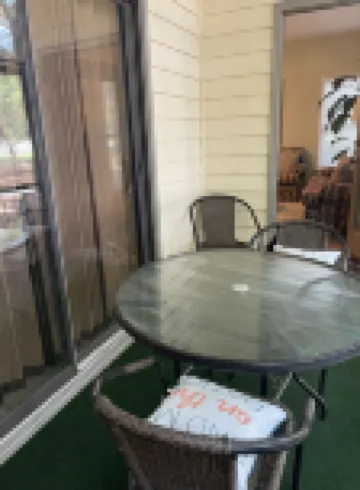 Sunset Beach, Beautiful one bedroom villa- 1.5 miles from the beach!