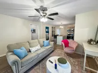 2 minutes from Elvis's Birthplace 5 miles from downtown Tupelo MS.