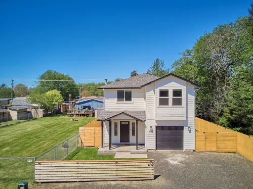 Beach Vibes - AC, Game Room, Arcade, Firepit & Dog Friendly