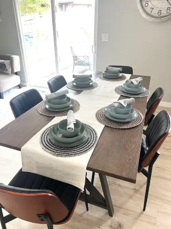 Spacious 4-bedroom single level home in Beaverton close to Intel/Nike/Golf