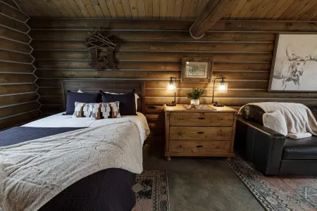 Beautiful Log Cabin in Paradise Valley, Montana