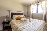 Packerland 3 Bedroom 2 Bath Near Lambeau/Airport