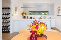 Alluca Villa McLaren Vale vineyard escape - Villas