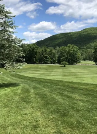 Modern Copake Falls Getaway