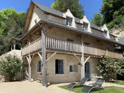 The Sonnay Castle Lodge, Near Chinon:  Cottage for 2 Galerie Cravantaise 주변 호텔
