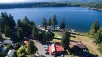 Lake Nahwatzel Resort, Cabin #1, Shared Dock just steps away! Now with WIFI!