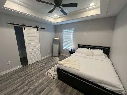 Modern and Spacious Home near SpaceX, Port of Brownsville and Boca Chica Beach