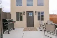 Secluded casita minutes away from Sand Hollow State Park and Zion National Park