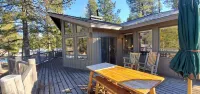 Your Own Sunriver Lodge on the Edge of the Forest - A/C -10 SHARC Passes!!