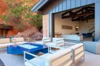 8,500  Mountain Estate - 6Br with Villa, Infinity Pool & Iconic Views