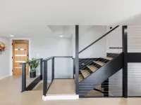 Ideally Situated for Easy Access to San Diego’s Top Tourist Attractions Hotels in La Mesa