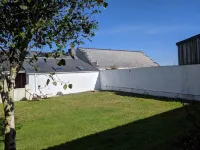 Cottage with games room (near Solva & St.David's)
