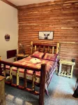 Comfortable cabin. French Lick. Close to everything. Pet friendly. WiFi. Acerage