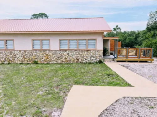 NO STAIRS! PRIVATE POOL! Pets Welcome. Fenced area. Big yard. 1block to beach.