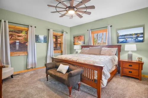 Riverfront, Hot Tub, Resort Amenities