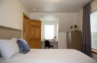 Matchless Mountain Lodge Hot Tub, Mtn. Views