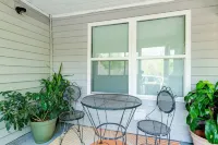 River views, unbeatable proximity to downtown