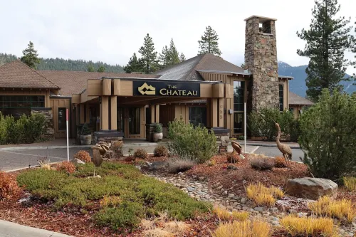 Charming 3 Bedroom Cabin in Incline Village w/Hot Tub