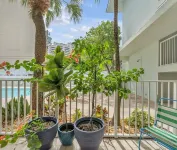 Beachside Bliss: One-Bedroom perfect vacation parking included Hotels in Key Biscayne