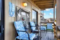 Beach front 2-bedroom 2 bath condo at Lighthouse Point