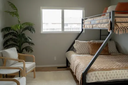 Spacious 2 Bedroom in Kennewick