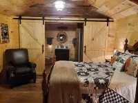 The Banty Rooster - A Couples Getaway in the Mountains of East Tennessee