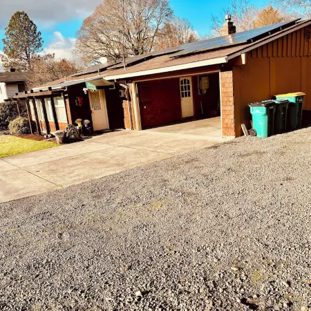 Equipped 3Bd/2ba Home with Private Backyard Oasis, Comfort & Convenience Await!