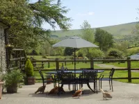 Lovely cottage situated in 40 beautiful acres10% off for couples Hotels in Tavistock
