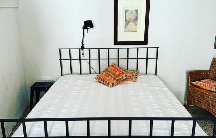 Holiday house with sea view and sun terrace, 4 km to beach