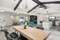 Modern Luxury with Cozy Vibes