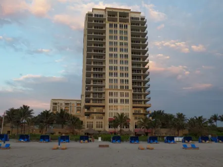 Palm Beach Marriott Resort & Spa, 2 Bd/2ba,  Great Ocean View - Now Available