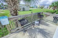 2700sq ft Beach Getaway in Gulf Shores! Steps to Beach, Arcade, Penthouse, Pool!