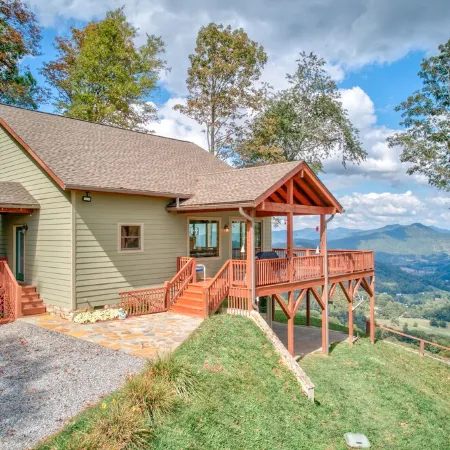 Unbelievable Views, Hot Tub, Fire Pit, Fire Table, Indoor Fireplace