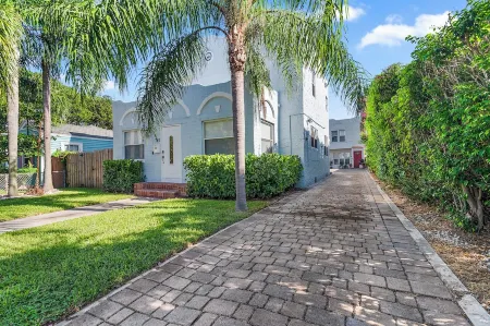 Sleek & Cozy Studio: Freshly Renovated Отели рядом с достопримечательностью «Downtown West Palm Beach»