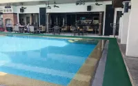 โรงแรมไพรม์เอเชีย - ที่มีสระว่ายน้ำ