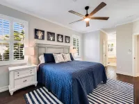 Waterview! 5 Bedrooms! 10 minutes to Fort Myers Beach! Hotels in Iona