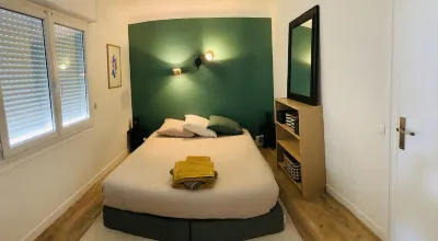 "L'Etale", apartment with terrace in the heart of the city center. 2 steps from the lake