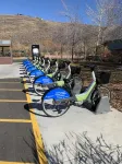 Walk to the Slopes! 1 Mile from Downtown. Great for the Summer.