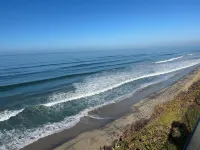 GOT Dolphins?  Cliffside Ocean Views, 2 Bed, 2 Bath, Kid & Pet Friendly.