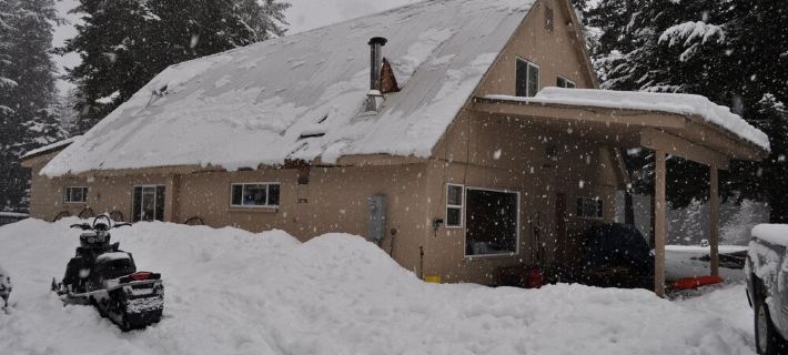 5 Bedroom House Sleeps 20 - Year round access!! Hotels in Kittitas County