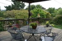 Family Friendly Great For Two Families views of SF Bay